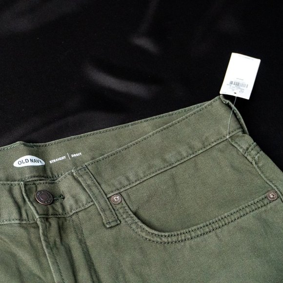 Old Navy Men's 5 Pocket Twill Pant - Picture 2 of 4